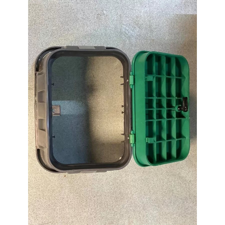 Szelepakna standard zárható tetővel