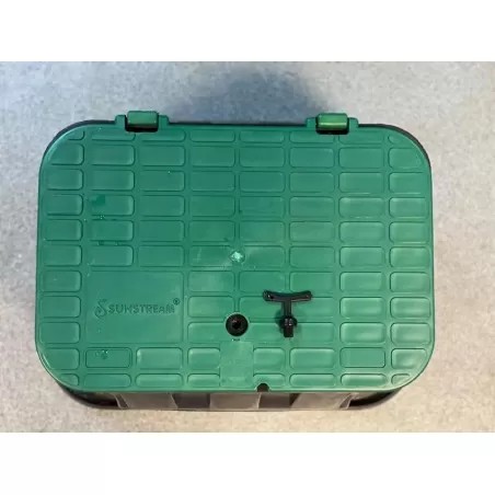 Szelepakna standard zárható tetővel