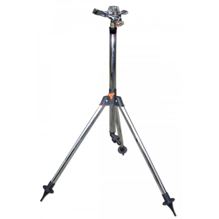 Kalapácsos szektoros szórófej állványon