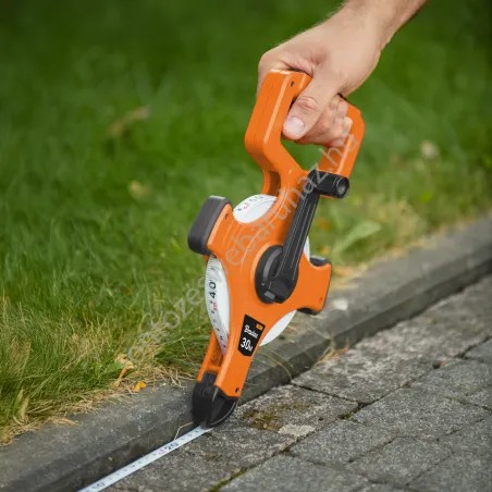 Karos üvegszálas mérőszalag 30 méteres